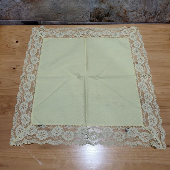 VTG Yellow Cotton Table Napkins Lace Trim Set of 8 - Picture 7 of 13